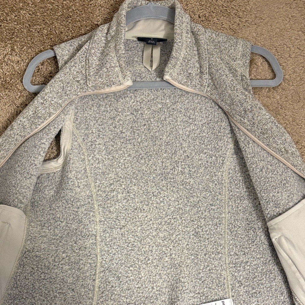 Women’s Patagonia Vest Small - Picture 5 of 7